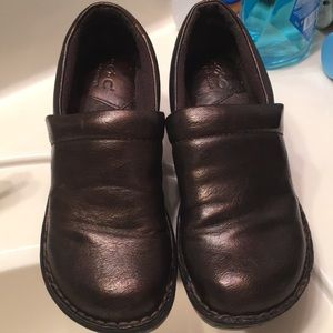 B.O.C. Slip on bronze shoes